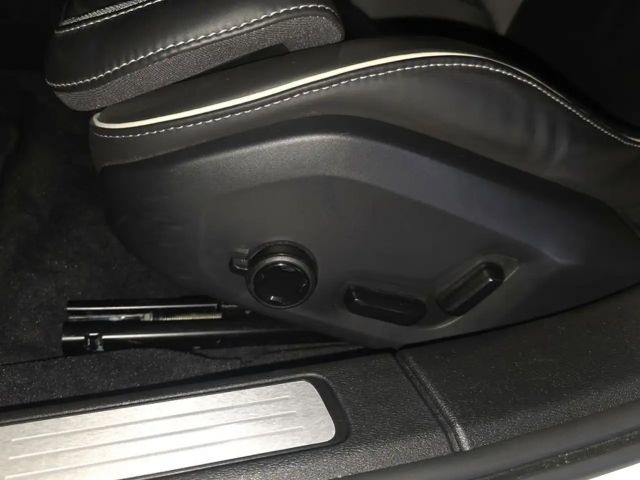 Volvo V60 AWD Polestar Recharge T8