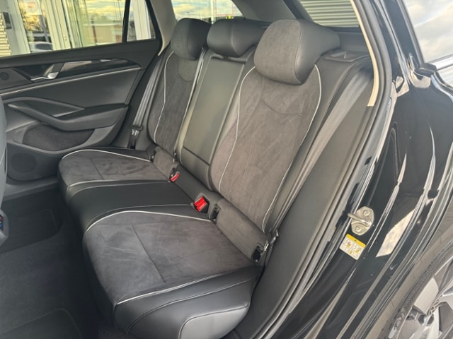 Volkswagen Passat 1.5 eTSI DSG IQ.Drive Variant