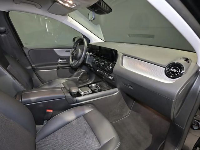 Mercedes-Benz B 250 B 250 e