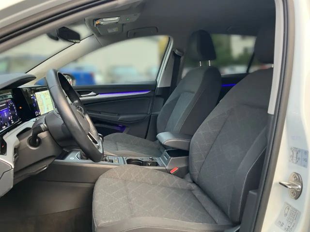 Volkswagen Golf Life1.5 TSI / LED, Navi, RFK, AppConnect