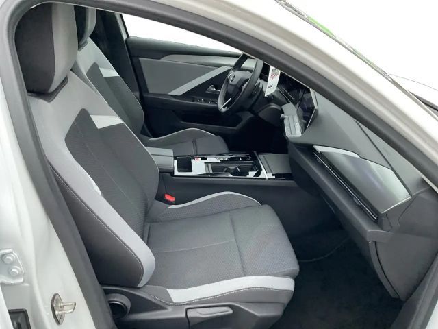 Opel Astra Innovation