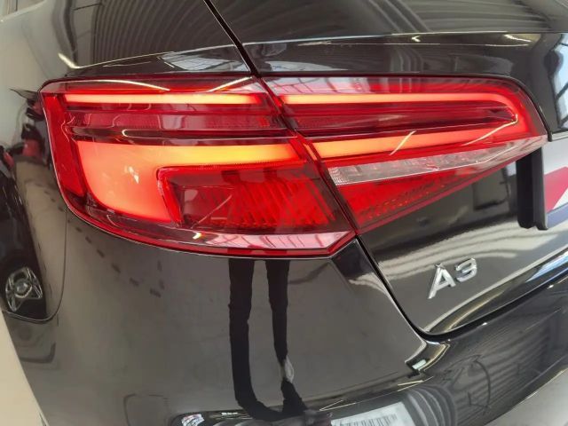 Audi A3 Sedan e-tron