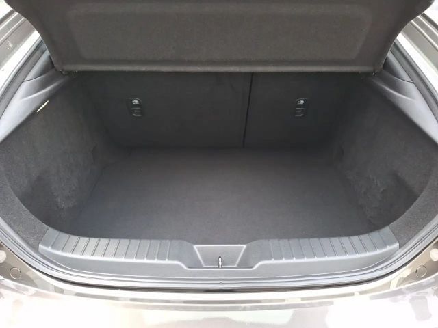 Mazda 3 Selection SkyActiv