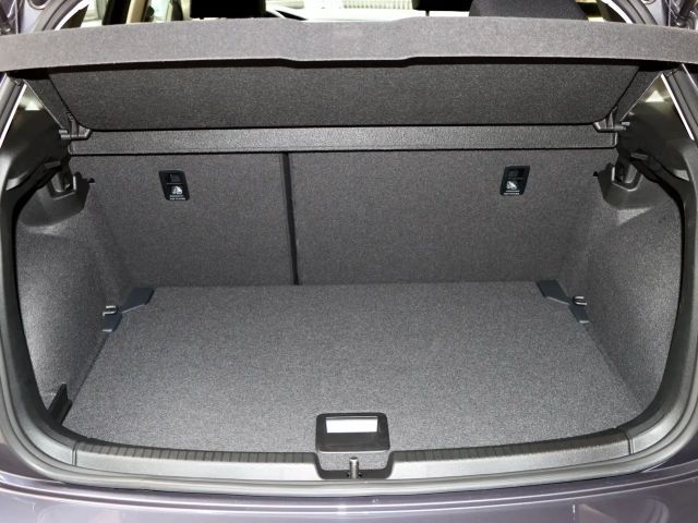 Volkswagen Polo 1.0 TSI DSG Style