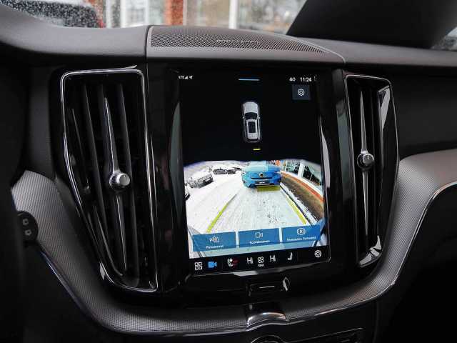 Volvo XC60 AWD Dark Plus