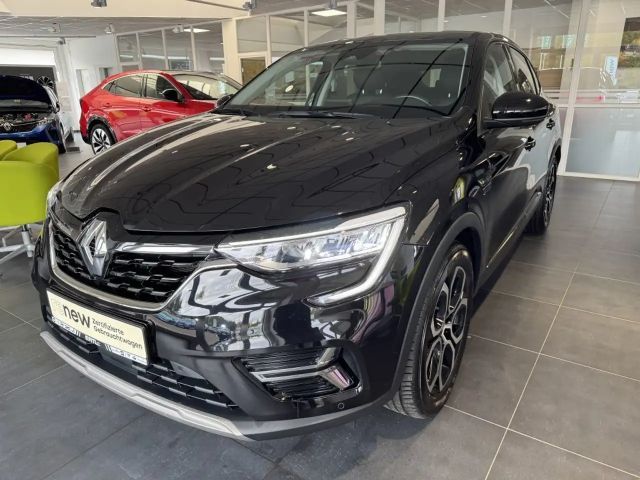 Renault Arkana E-Tech Intens