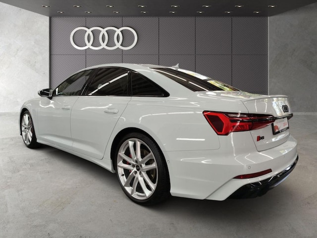 Audi S6 Quattro Sedan