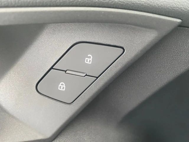 Audi A3 30 TFSI Sedan