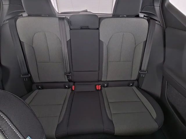 Volvo XC40 Dark Plus