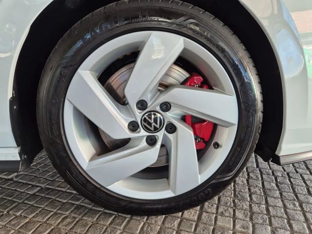 Volkswagen Golf 2.0 TSI GTI