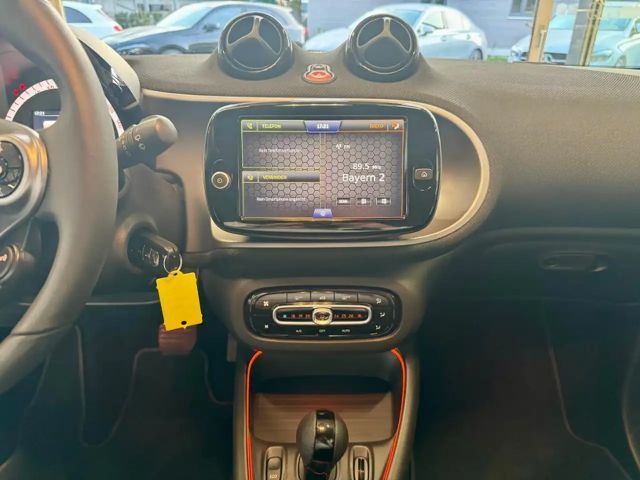 Smart EQ fortwo 22kw onboard charger