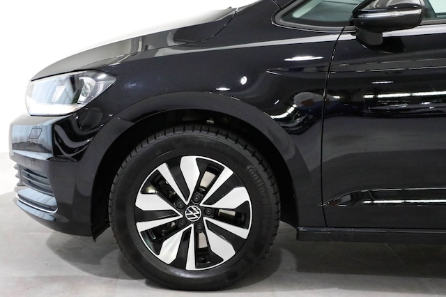 Volkswagen Touran 1.5 TSI DSG