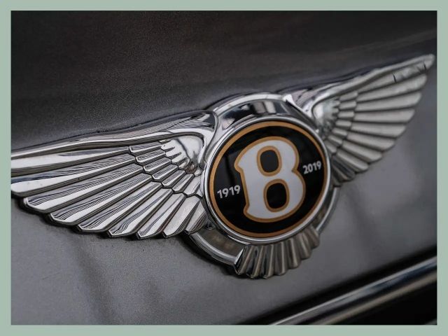 Bentley Bentayga Hybrid