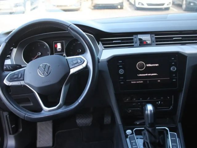 Volkswagen Passat 2.0 TDI Business DSG Variant