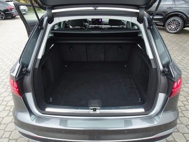 Audi A4 40 TFSI Avant S-Line S-Tronic