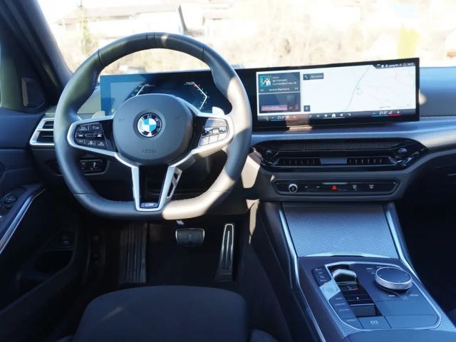 BMW 330 330i M-Sport Touring xDrive