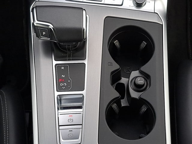 Audi A6 55 TFSI Avant Quattro S-Tronic Sport