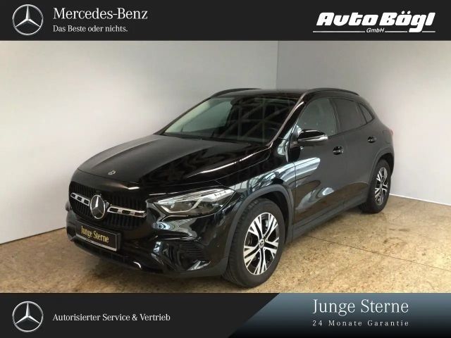 Mercedes-Benz GLA 200 GLA 200 d