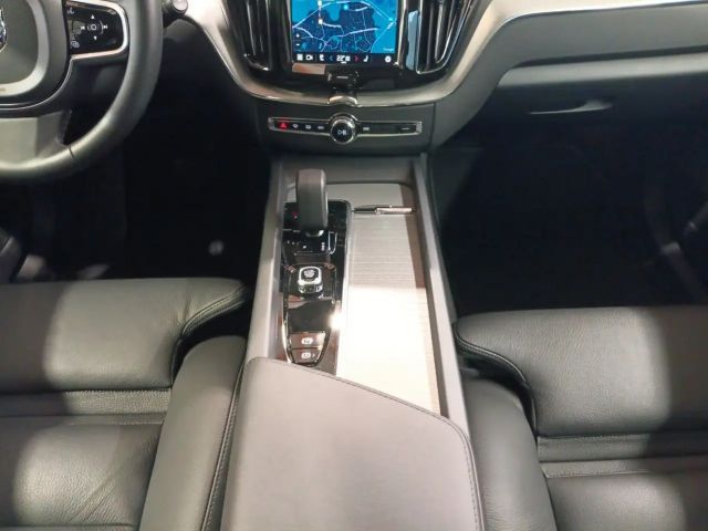 Volvo XC60 AWD Dark Plus T6