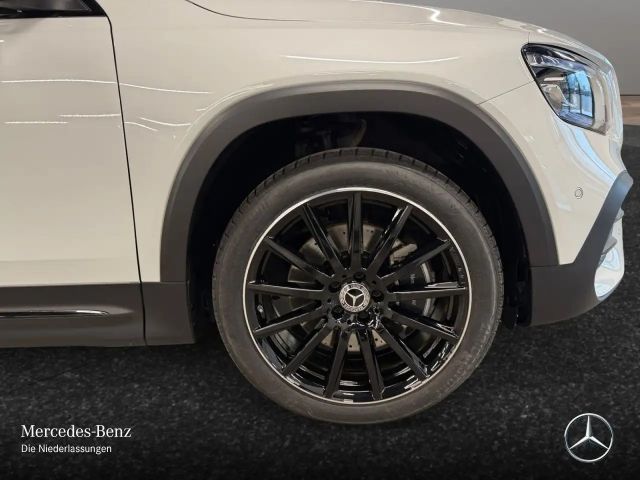 Mercedes-Benz GLB 200 4MATIC AMG Line