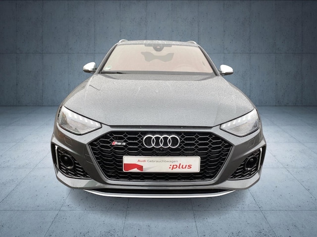 Audi RS4 Avant Quattro