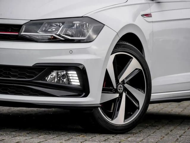 Volkswagen Polo 2.0 TSI DSG GTI
