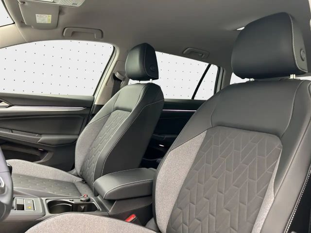 Volkswagen Golf 1.5 TSI Variant