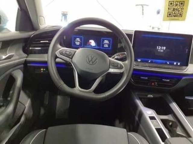 Volkswagen Passat Business DSG