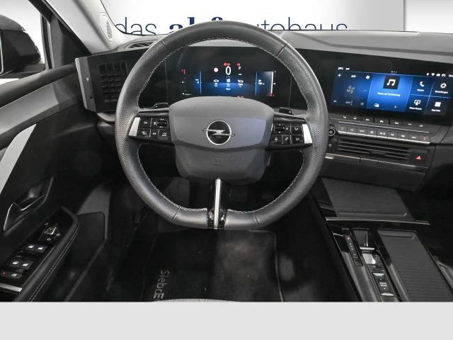 Opel Astra Elegance Sports Tourer