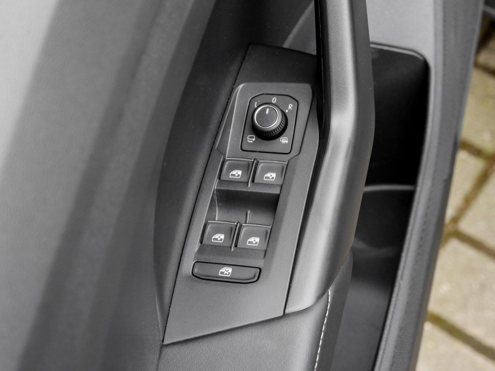 Volkswagen T-Cross 1.0 TSI DSG IQ.Drive R-Line