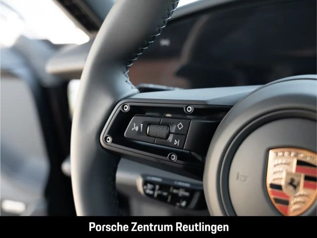 Porsche Taycan 4S Cross Turismo