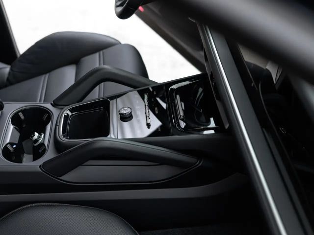 Porsche Cayenne Coupé E-Hybrid Turbo