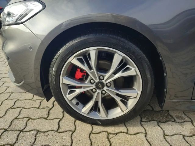 Ford Mondeo ST Line Wagon