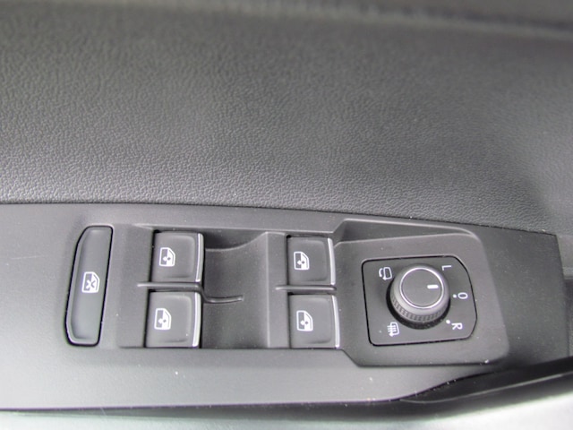 Volkswagen Taigo 1.0 TSI R-Line