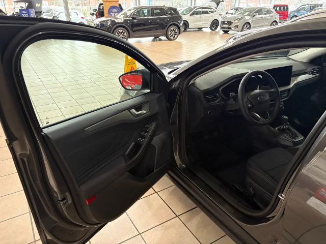 Ford Focus EcoBoost Titanium Wagon