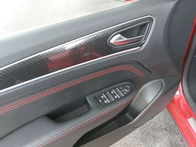 Renault Arkana E-Tech Hybrid RS