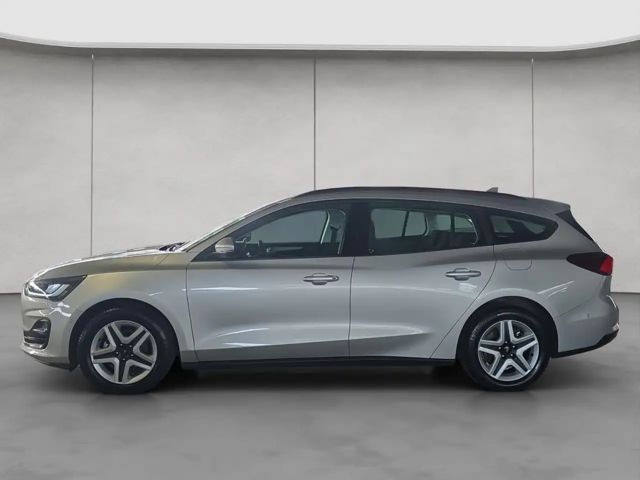 Ford Focus Cool & Connect EcoBoost Wagon