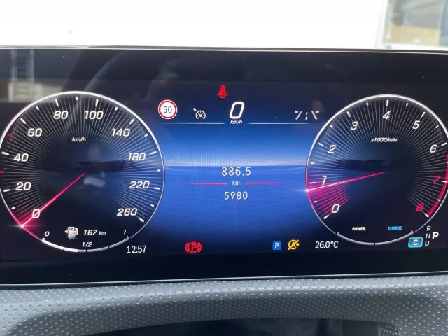 Mercedes-Benz CLA 180 AMG Line Coupé