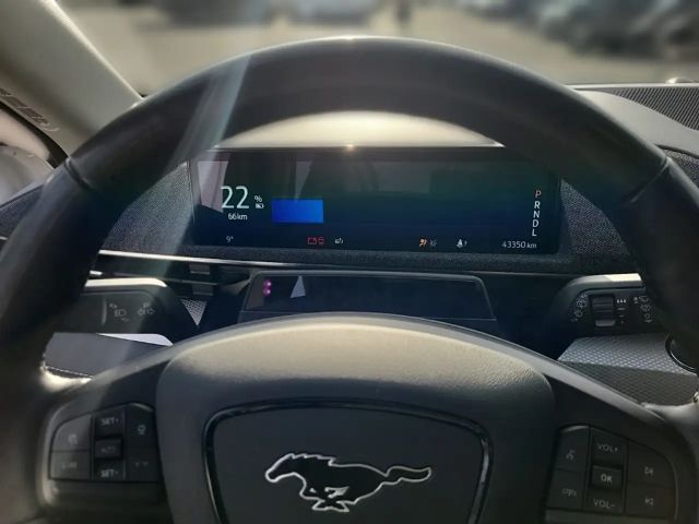 Ford Mustang Mach-E Basis Panorama Navi Digitales Cockpit Memory Sitze