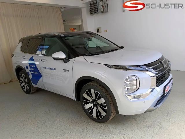 Mitsubishi Outlander 4WD PHEV