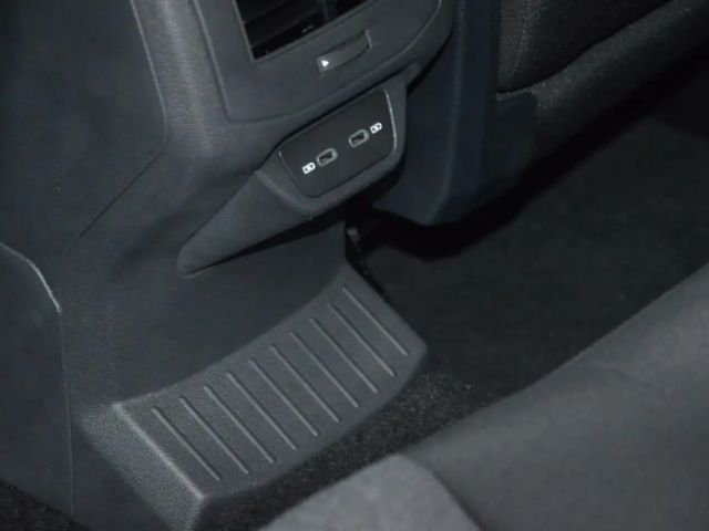 Volkswagen T-Roc Move