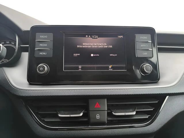 Skoda Fabia AmbitionPlus 1.0MPI 80PS PDC Tempomat LED Klima