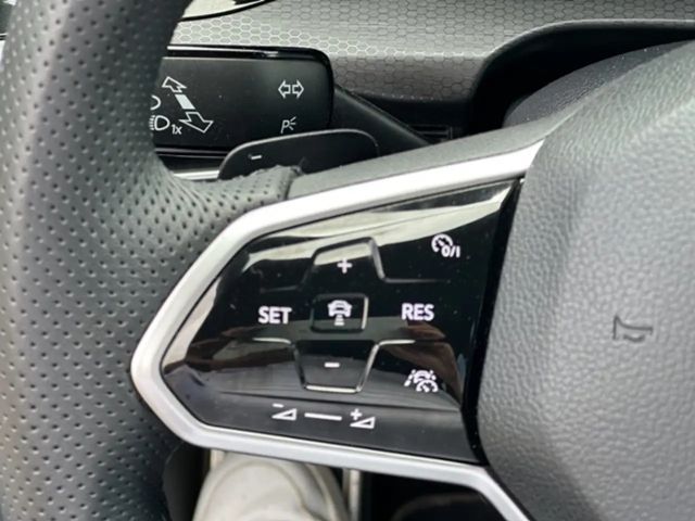 Volkswagen Golf GTD Golf VIII Style