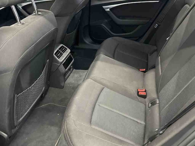 Audi A6 40 TDI Avant Quattro S-Tronic Sport