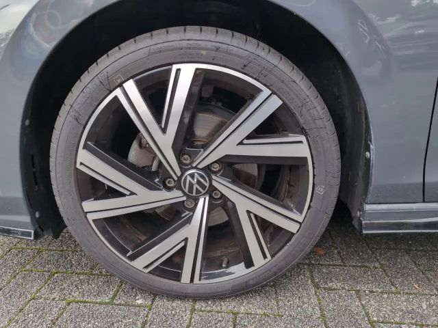 Volkswagen Golf DSG Golf VIII R-Line