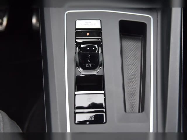 Volkswagen Golf DSG Move