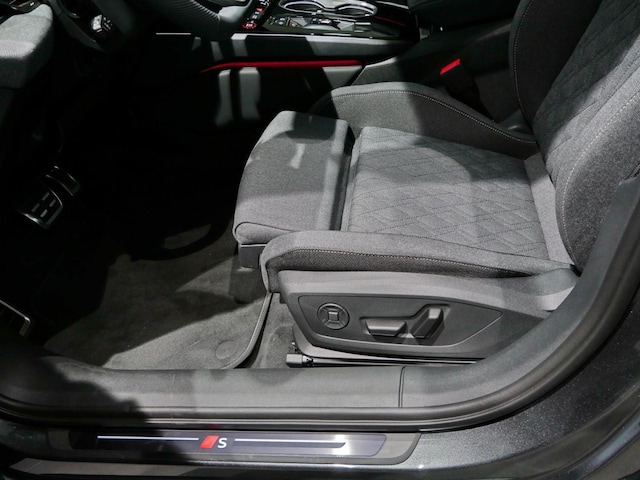 Audi A6 e-tron Quattro