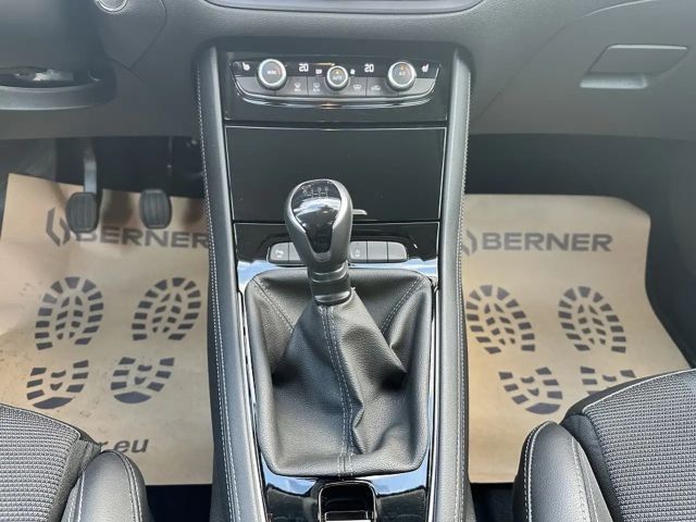 Opel Grandland X 1,2 Design&Tech