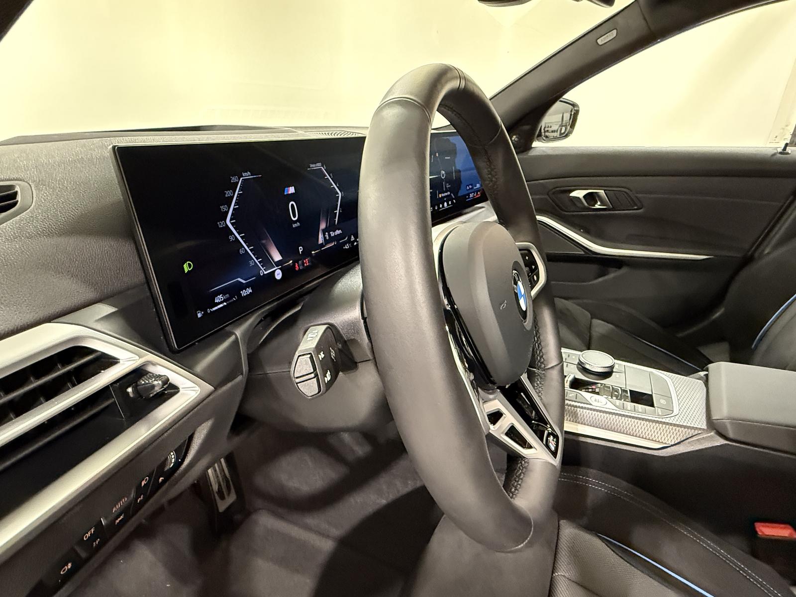 BMW 330 330d M-Sport Touring xDrive