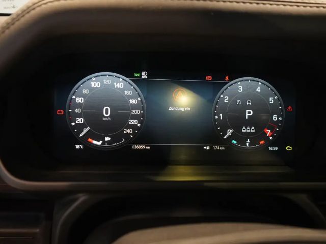 Land Rover Defender 110